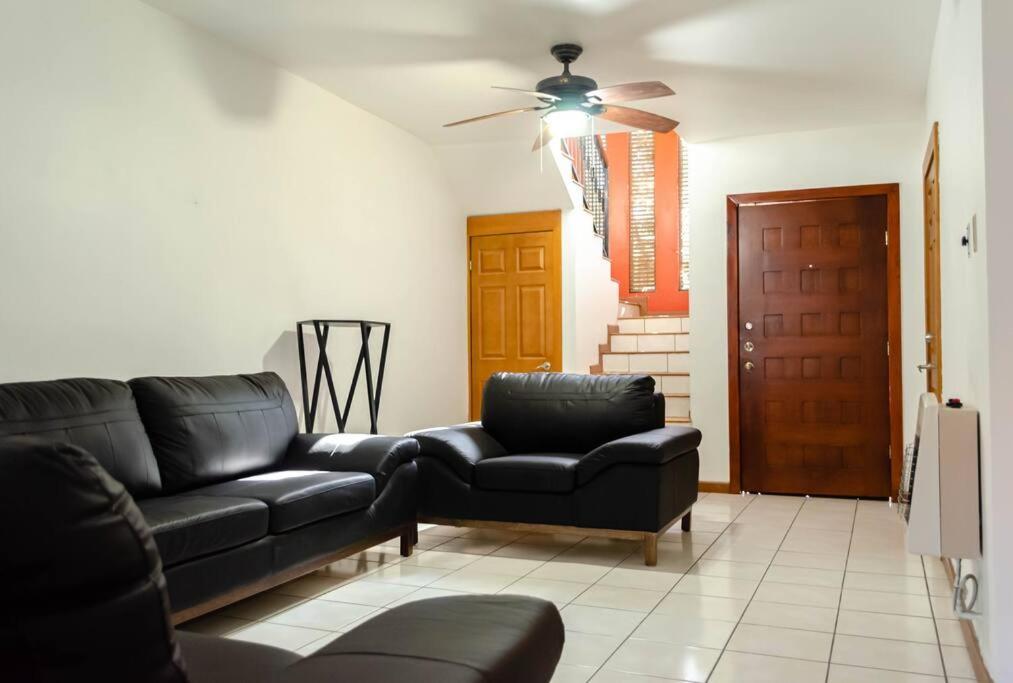 Alojamiento Completo 3 Habitaciones ชิฮวาฮวา ภายนอก รูปภาพ